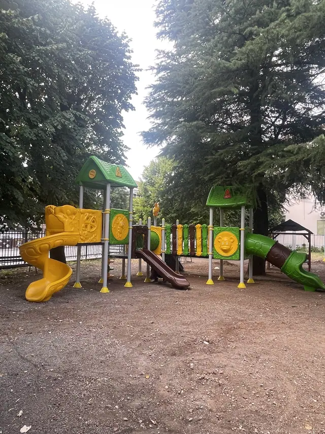 Igralište u dvorištu vrtića — Deco Fun