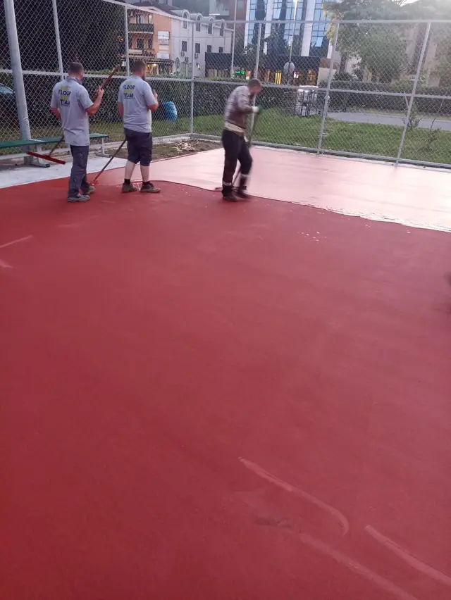 Multifunkcionalni teren u Ekonomskoj školi, Podgorica — Deco Floor